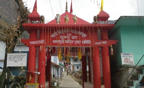 Sati Anusuya Temple4