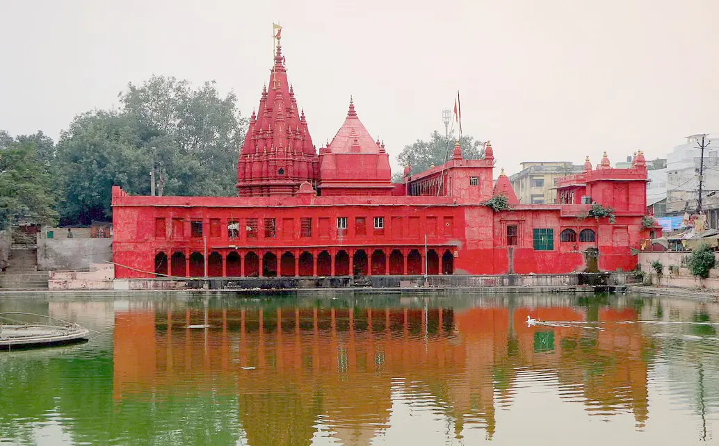 durga-temple-varanasi